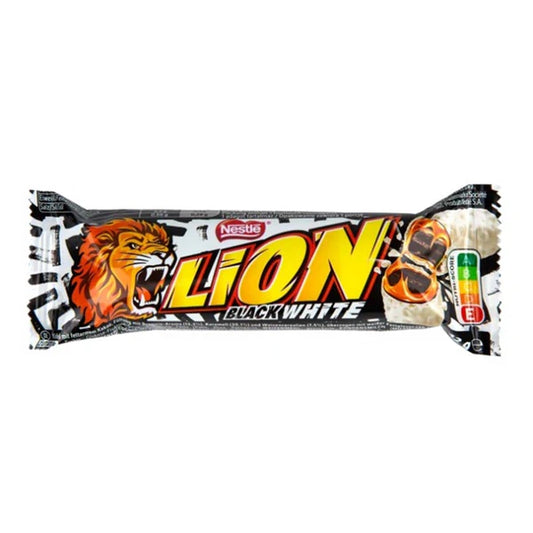 Lion Black n White
